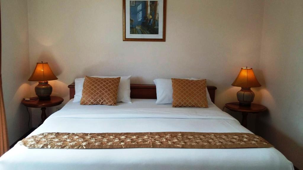 Jomtien Boathouse Hotell Pattaya Exteriör bild