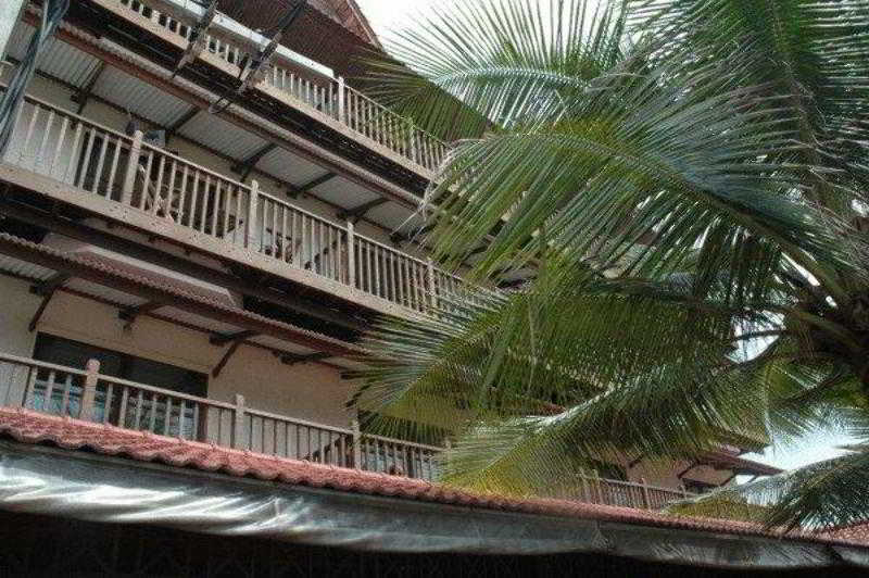 Jomtien Boathouse Hotell Pattaya Exteriör bild